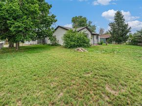 Undisclosed Address #4871910, Aurora CO 80011