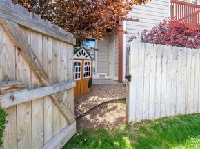 1172 S Zeno Way F, Aurora CO 80017