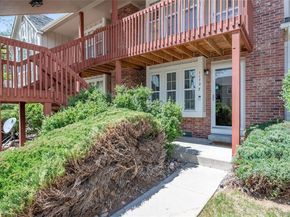 1172 S Zeno Way F, Aurora CO 80017