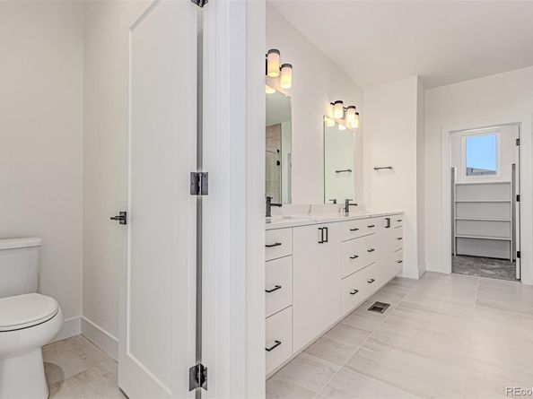 Undisclosed Address #4804696, Longmont CO 80503