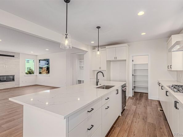 Undisclosed Address #4804696, Longmont CO 80503