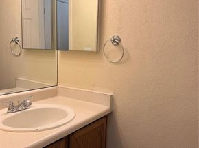 Undisclosed Address #4441188, Aurora CO 80011