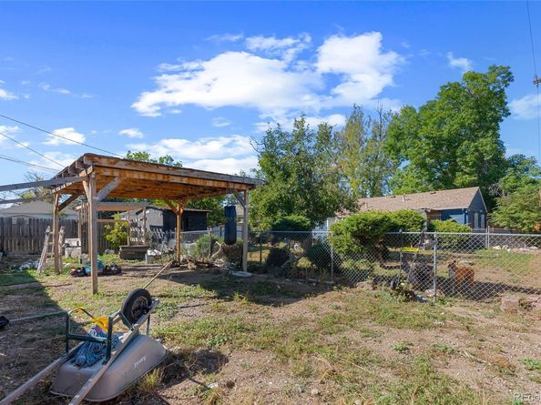 Undisclosed Address #4962180, Aurora CO 80010