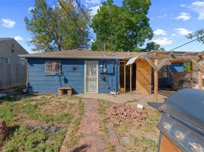 Undisclosed Address #4962180, Aurora CO 80010
