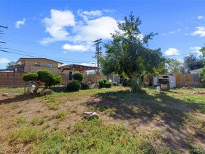 Undisclosed Address #4962180, Aurora CO 80010