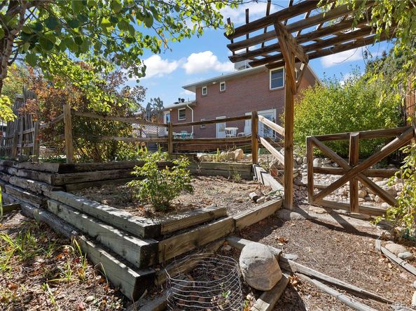 5270 S Meade Street, Littleton CO 80123