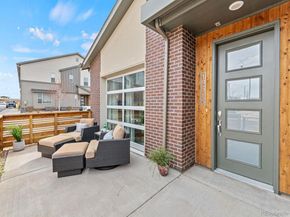 19515 E Sunset Circle, Centennial CO 80015