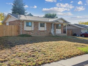 842 S Worchester Street, Aurora CO 80012