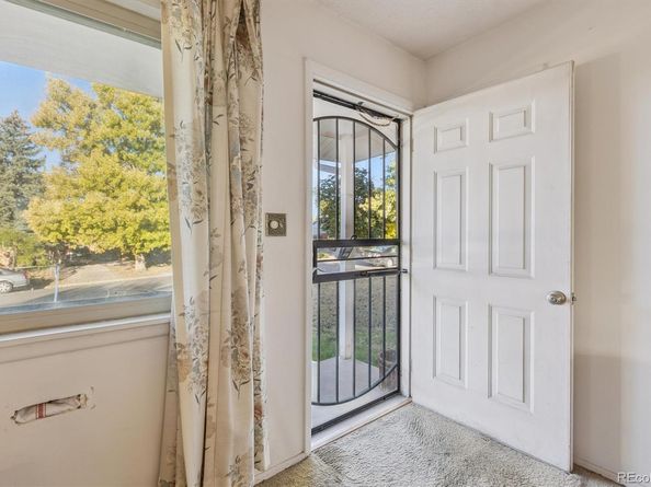 842 S Worchester Street, Aurora CO 80012