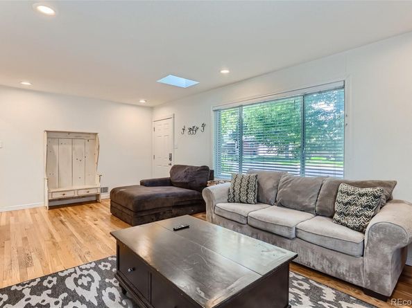 1525 S Bellaire Street, Denver CO 80222