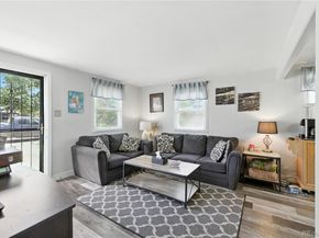 6890 W 55th Place, Arvada CO 80002