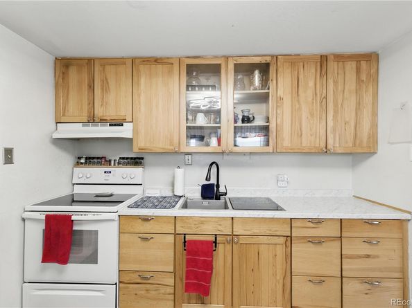 6890 W 55th Place, Arvada CO 80002