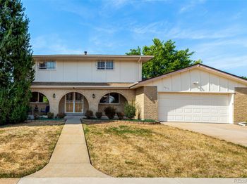 4655 E Hinsdale Place