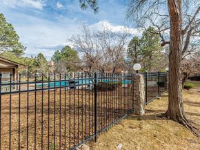1863 S Pitkin Circle B, Aurora CO 80017
