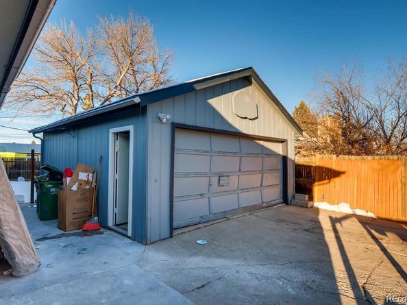 8-12 Lansing Street, Aurora CO 80010