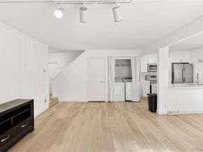 2622 S Xanadu Way B, Aurora CO 80014