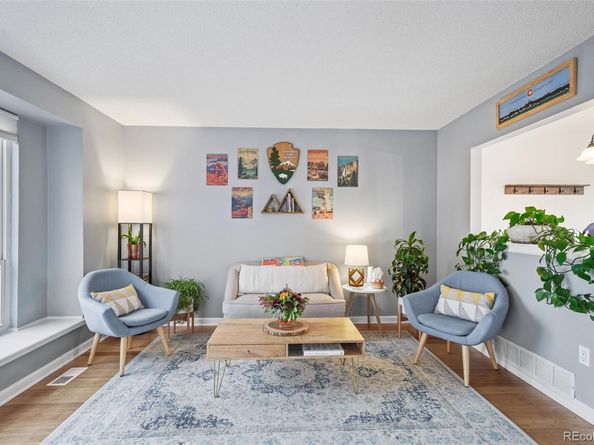 8635 W Teton Avenue, Littleton CO 80128