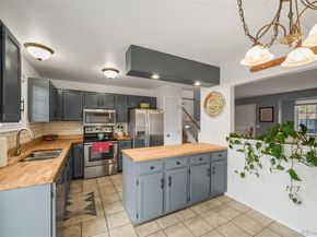 8635 W Teton Avenue, Littleton CO 80128