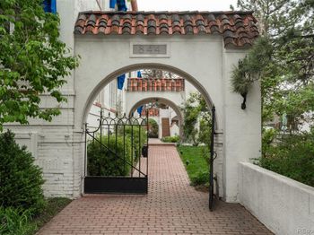 844 N Humboldt Street