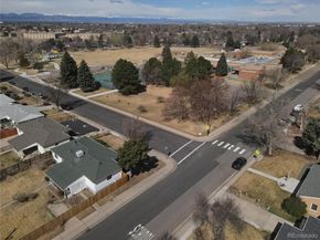 10090 E Lowry Place, Aurora CO 80010