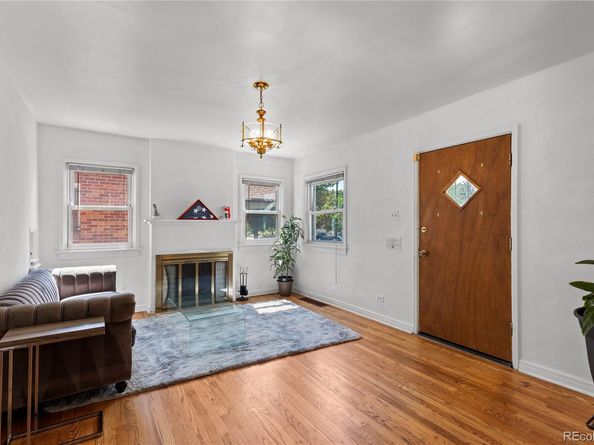 3520 N Fillmore Street, Denver CO 80205