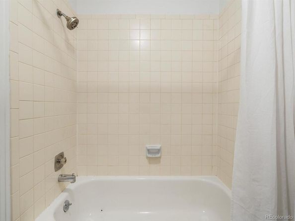 7006 E Dry Creek Place, Centennial CO 80112