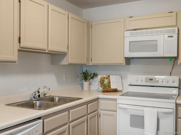 7006 E Dry Creek Place, Centennial CO 80112