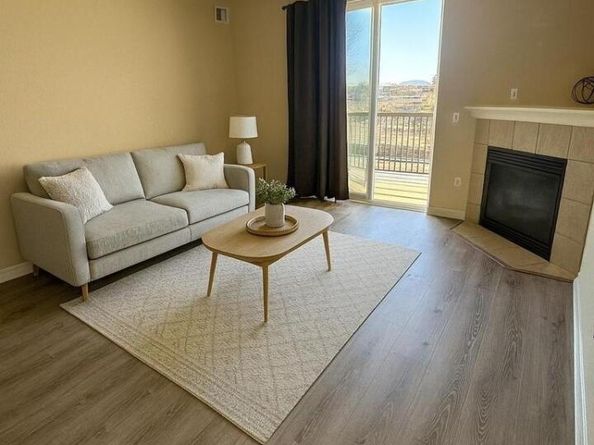 7222 S Blackhawk Street 206, Aurora CO 80112