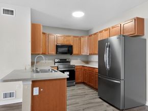 7222 S Blackhawk Street 206, Aurora CO 80112