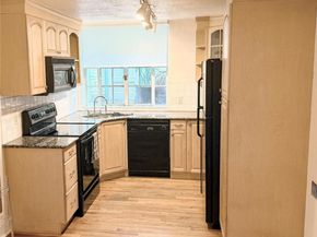 485 S Logan Street 16, Denver CO 80209