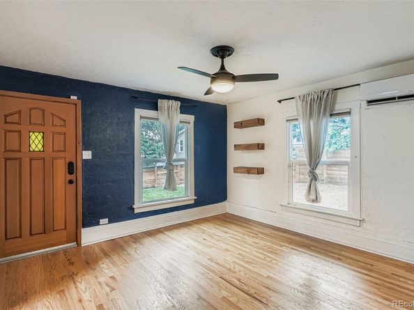 2537 S Logan Street, Denver CO 80210