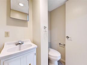 153 S Vance Court, Lakewood CO 80226