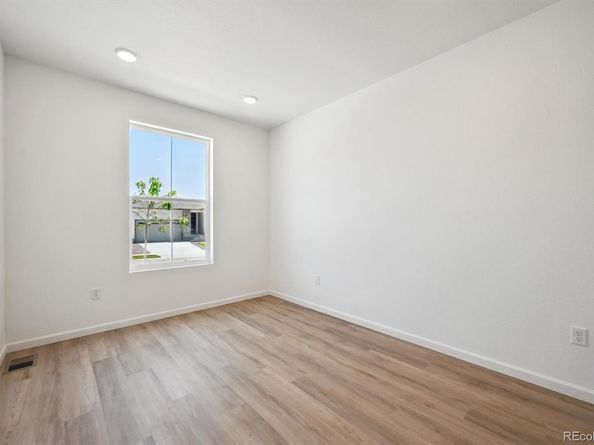 9081 Telluride Court, Commerce City CO 80022