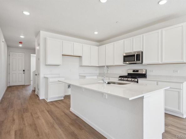 9081 Telluride Court, Commerce City CO 80022