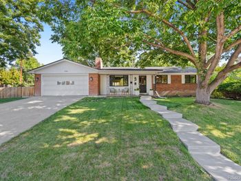 8785 W 67th Place