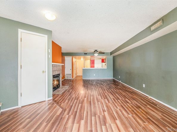 1226 S Monaco Parkway 103, Denver CO 80224