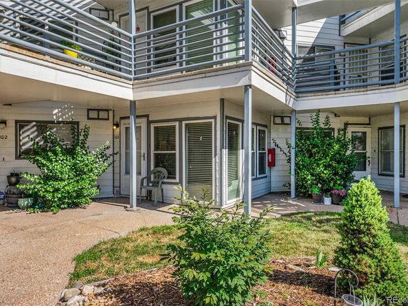 1226 S Monaco Parkway 103, Denver CO 80224