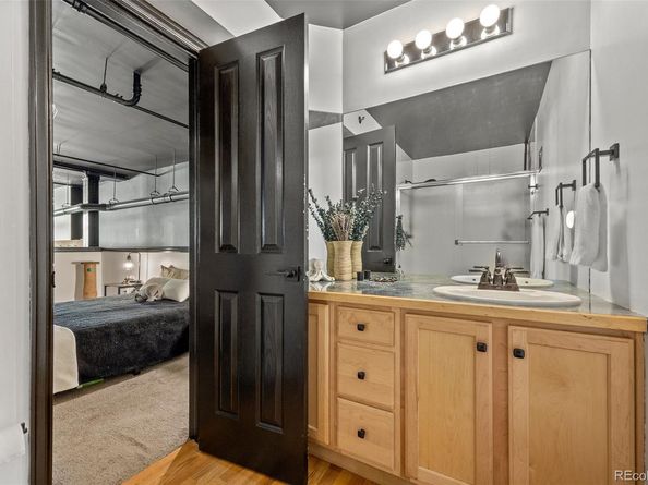 1555 California Street 419, Denver CO 80202