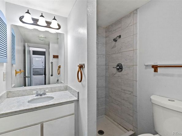 Undisclosed Address #2747514, Boulder CO 80301