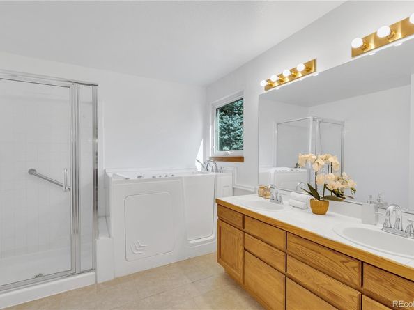 2811 S Fig Street, Lakewood CO 80228