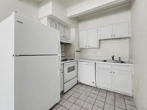 590 N Logan Street 206, Denver CO 80203