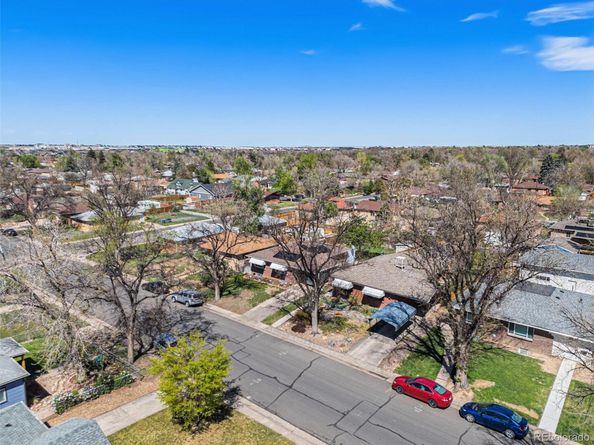 2064 Ironton Street, Aurora CO 80010