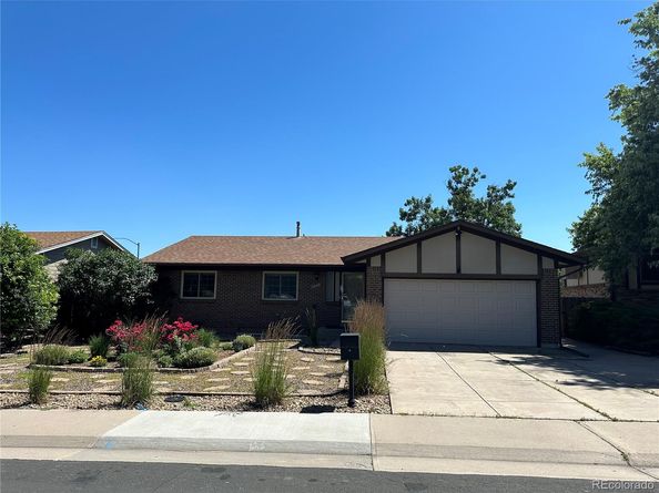 2318 S Rifle Street, Aurora CO 80013