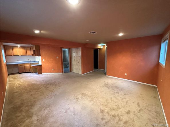 2318 S Rifle Street, Aurora CO 80013