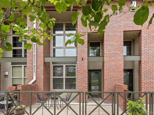 7700 E 29th Avenue 102, Denver CO 80238