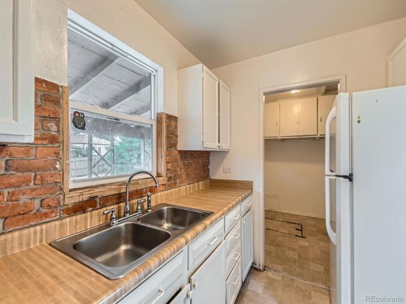 1850 W 50th Avenue, Denver CO 80221