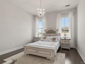 6003 N Chester Way, Denver CO 80238