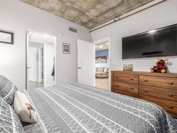 Undisclosed Address #5382435, Denver CO 80202