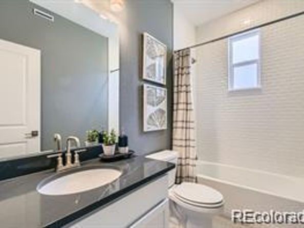 Undisclosed Address #5450763, Broomfield CO 80023