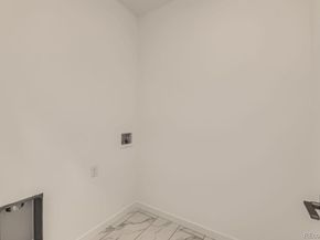 Undisclosed Address #5422863, Broomfield CO 80023